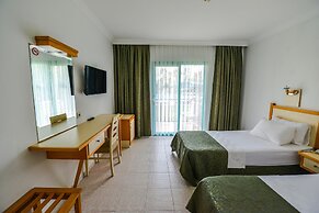 Rebin Beach Hotel