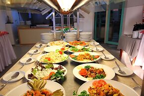 Rebin Beach Hotel