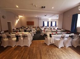 Homesly The George Hotel