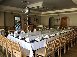 Homesly The George Hotel