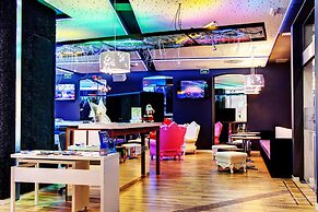 Urban Youth Hostel