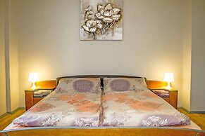 Popa Apartment