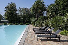 Hotel Airone