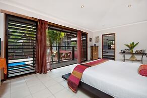 Banyak Villa