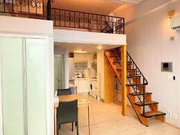 Travel House