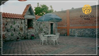 Hostal Quinto Sol