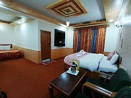 CS Shhandella Hotel