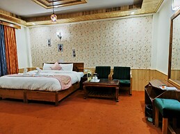 CS Shhandella Hotel