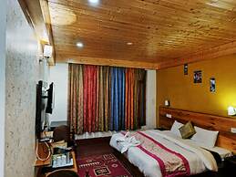 CS Shhandella Hotel
