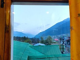 CS Shhandella Hotel
