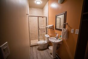 California Comfort and Suites