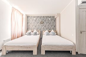 Khalva Hotel