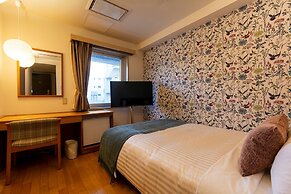 Hotel Toms