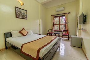 Thu Guest House
