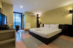 Pentahug Hotel