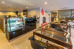 Pentahug Hotel