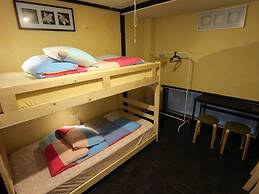 YOKO House - Hostel