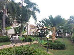 EEd Amata Resort
