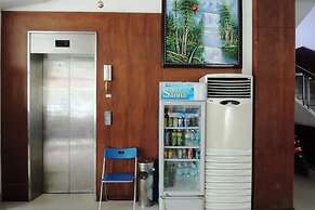 C30 Glory Hotel
