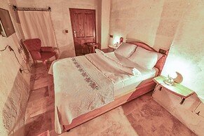 Mosaic Cave Hotel