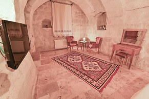 Mosaic Cave Hotel