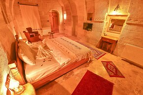 Mosaic Cave Hotel