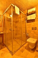 Mosaic Cave Hotel