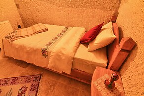 Mosaic Cave Hotel