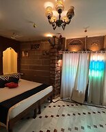 Raj Mandir Boutique Home Stay