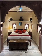 Raj Mandir Boutique Home Stay
