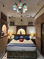 Raj Mandir Boutique Home Stay