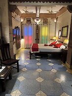 Raj Mandir Boutique Home Stay