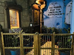 Raj Mandir Boutique Home Stay