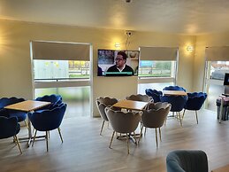 Metro Inns Falkirk