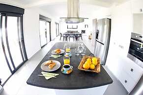 Geo Boutique Villa