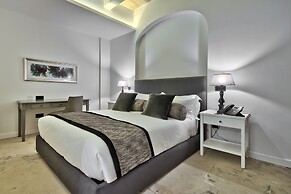 66 Saint Pauls & Spa