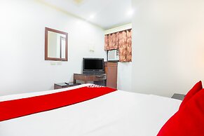 Royale Parc Inn & Suites