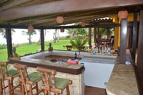 Family Oriented - Private Beach & Horse Stables - Ocean, Pool, & Hot T