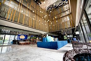 The Deck Patong
