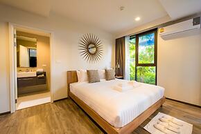 The Deck Patong