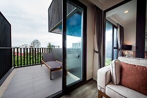 The Deck Patong