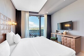 Amante Narikala Hotel