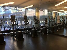 iHost Suites