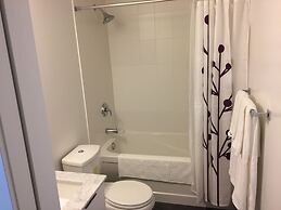 iHost Suites