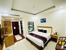 Phu Cuong Beach Hotel