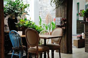 Peking Station Hostel
