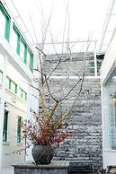 Peking Station Hostel
