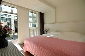 Peking Station Hostel