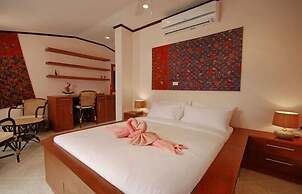 Coconut Laguna Villas