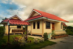Golden Palm Resort